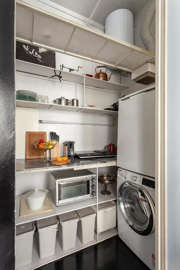 Apartment Appartamento D'Artista Mailand